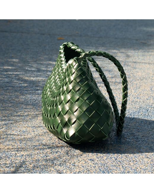 Rimini Green Woven Vegan Leather Sling Bag 'Leontina'