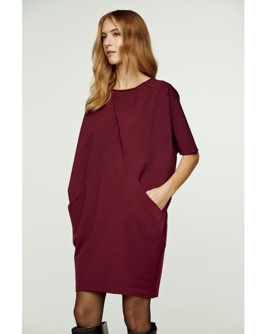 Conquista Purple Burgundy Batwing Style Dress With Pockets