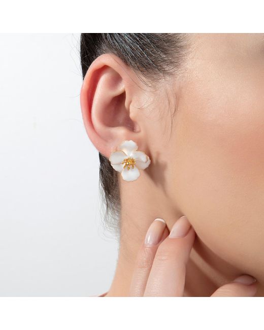 Milou Jewelry White Blossom Flower Earrings