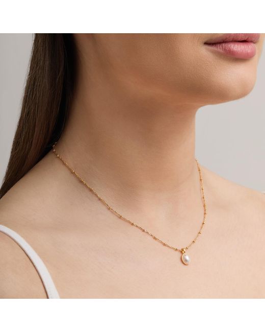 Esterah Metallic Oval Pearl Bezel Necklace