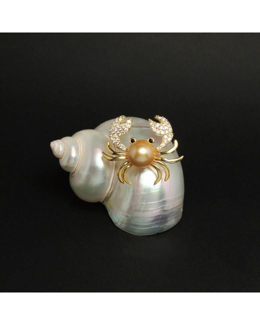 Ninemoo Metallic Golden Tide Crab Brooch