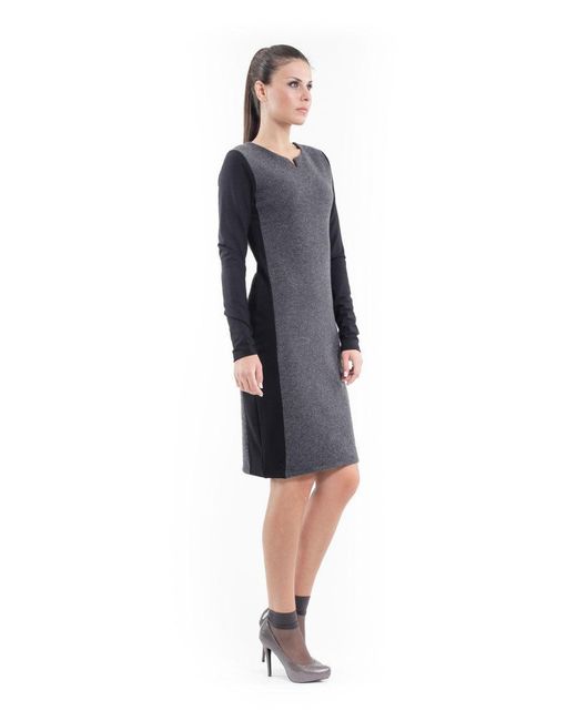 Conquista Black Wool Blend Straight Dress
