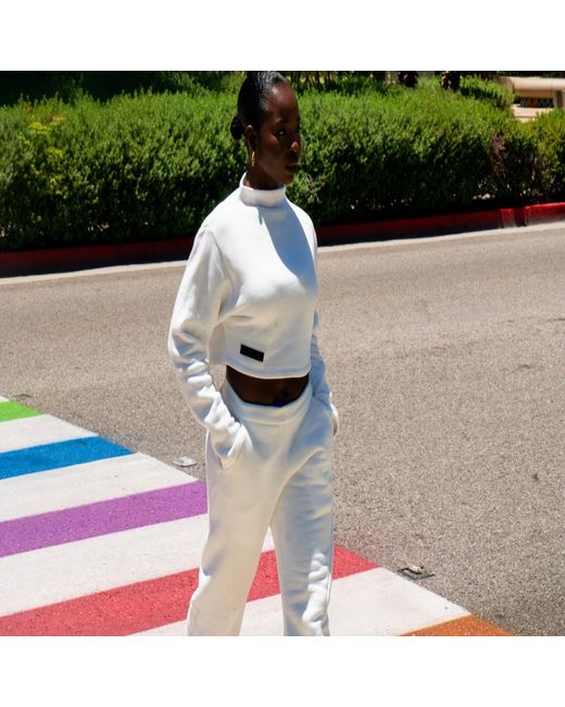 Modrn Studio White Neutrals Ultra-Soft Crop Sweatshirt