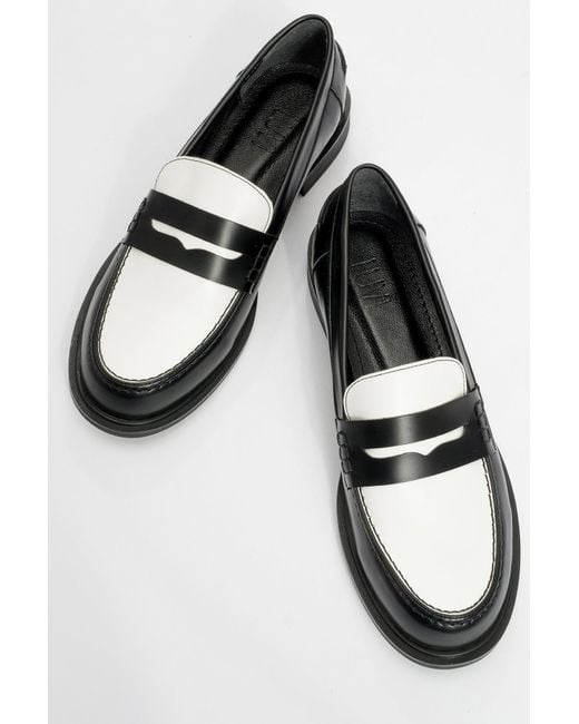 Prologue Shoes Black Choos Loafer