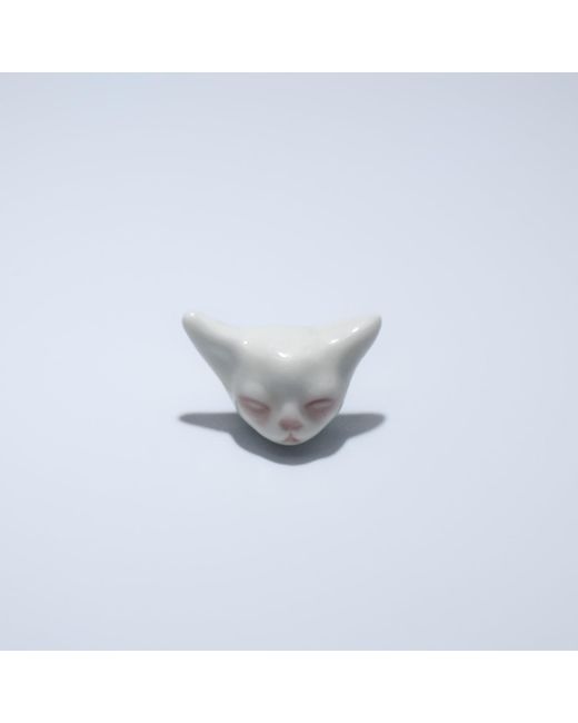 H2 Studio White Angry Puss Porcelain Cat 14K Plated Brass Ring