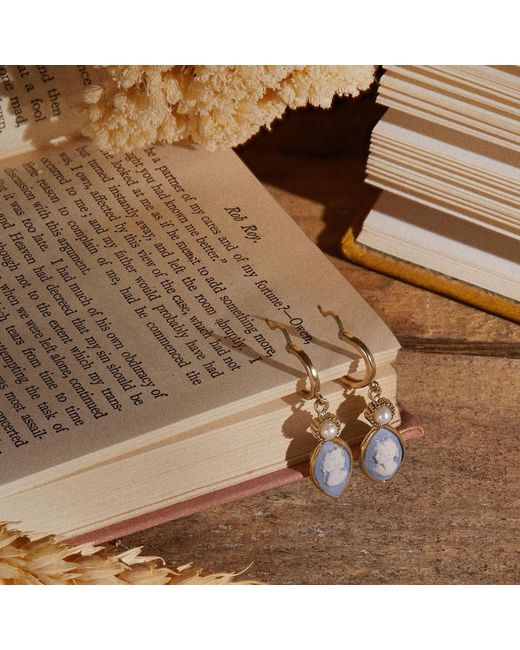 Vintouch Italy Multicolor Isabella Gold-plated Sky Blue Cameo Hoop Earrings