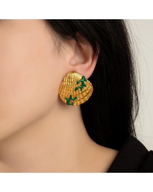 Milou Jewelry Green Seashell Earrings With Dark Coral