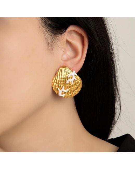 Milou Jewelry White Seashell Earrings With Coral