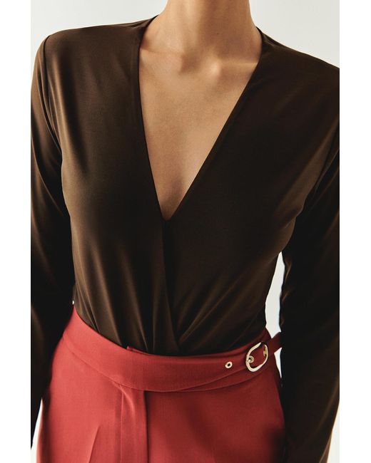 Exquise Black Regular V-Neck Long Sleeve Meilani K. Bodysuit