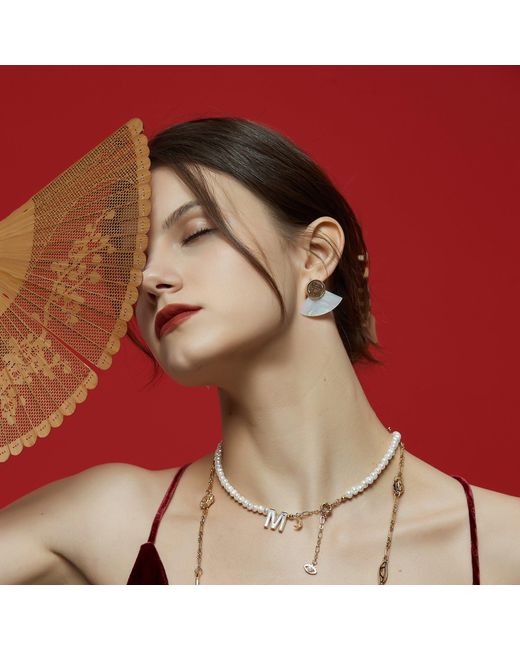 Aurozia Metallic Three Charms Venus Bound/ Plated The Endless Love Knot Fan-Shaped Mother-Of-Pearl Earrings