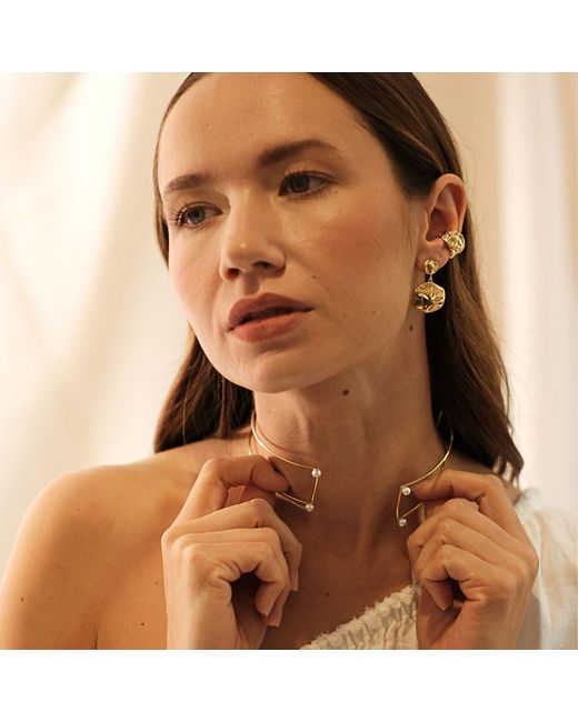 LINYA JEWELLERY Metallic Lora Dangle Round Amorphous Earring