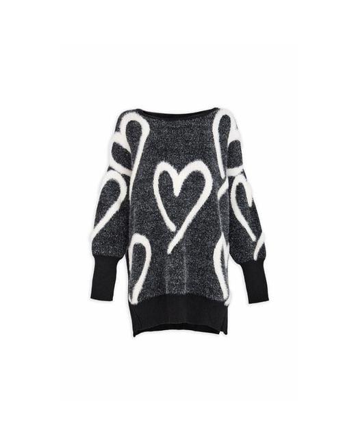 Saachi Black Whimsical Heart & Sweater