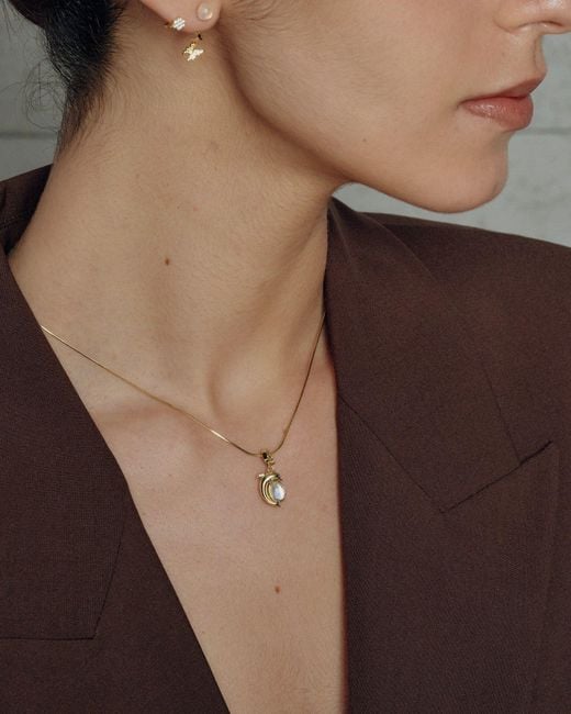 Freqnc Atelier Metallic Mini Dolphin Charm