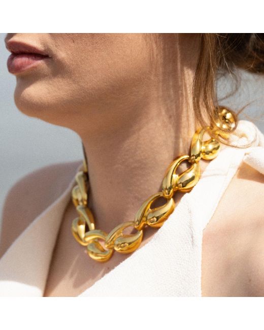 LINYA JEWELLERY Metallic Tina Big Necklace