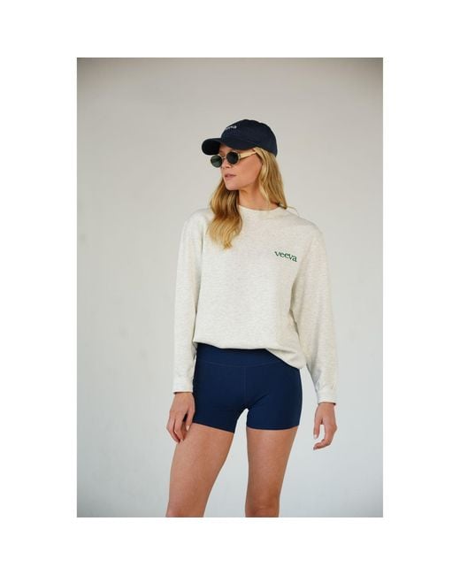 Veeva White Crewneck Sweatshirt