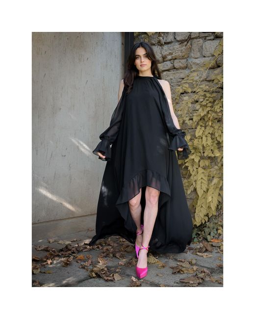 concept A trois Black Long Dress With Split Bell Sleeves And A Slight Train