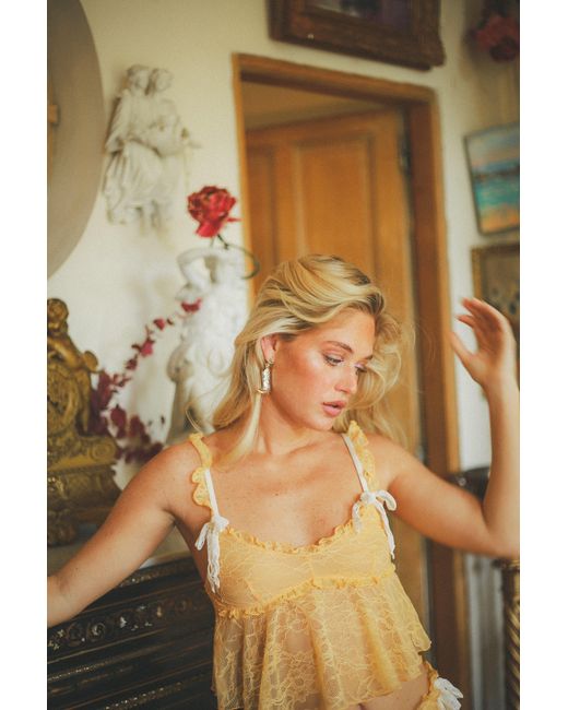 Wild Lovers Yellow Delphine Lounge Set