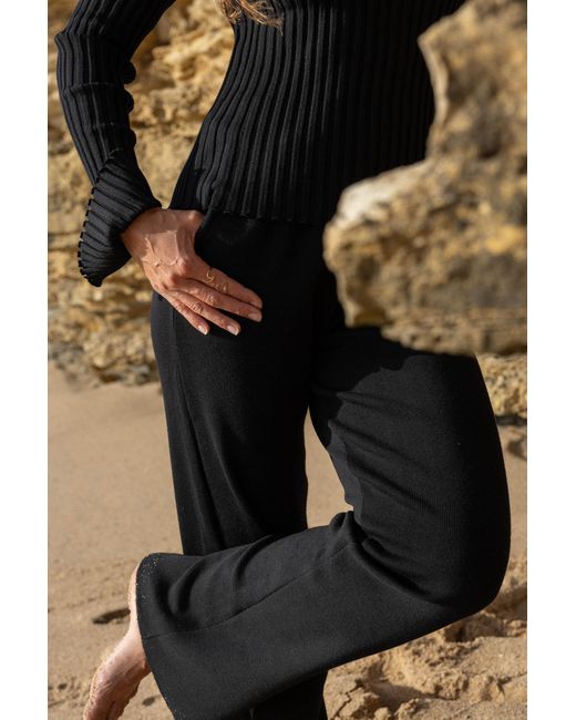 SALANIDA Black Brera 100% Merino Long-Sleeve Top