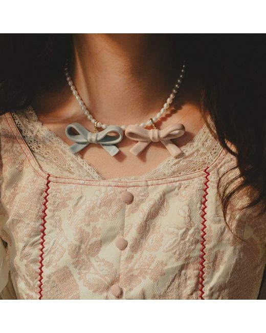 H2 Studio Metallic Bowtie Maniac Medium Ceramic Ribbon Bowtie Round Baroque Freshwater Pearl Necklace Rose Rock