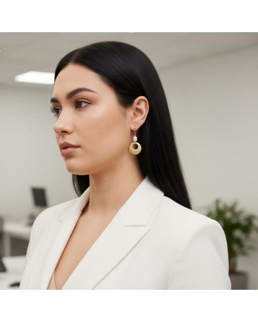 Way to Chic Metallic Pearl Drop & Disc Earrings