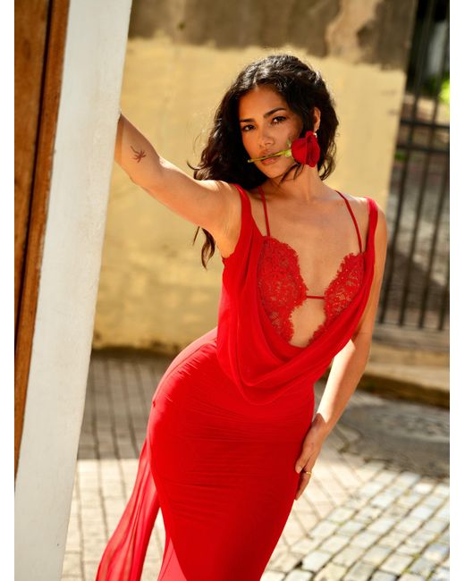 Miss Circle New York Red Ulanda Chiffon Lace Backless Maxi Train Dress