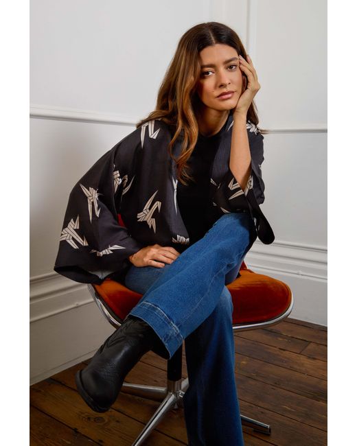 Artemis Muse Blue Neutrals Japanese Origami Bird Print & Ivory Short Light Weight Kimono