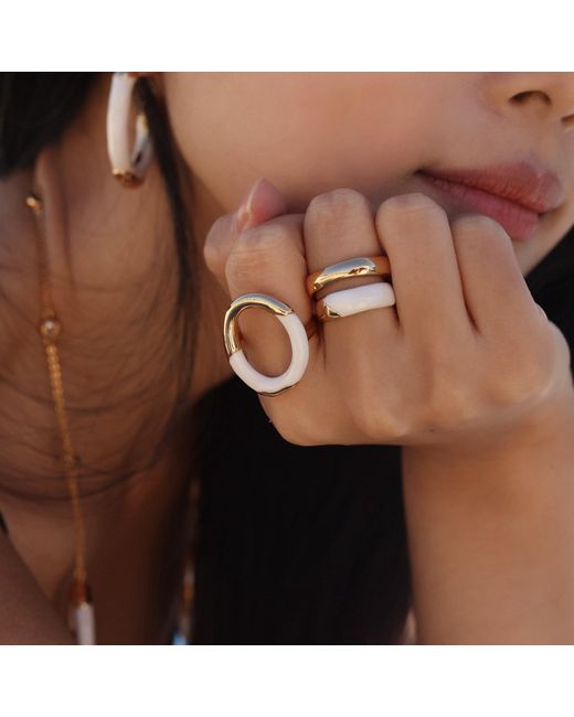 Retro Chic Metallic Time Ripples Round Ring
