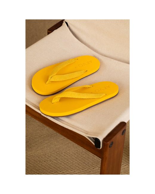 Akvo Yellow Tethys Sandal