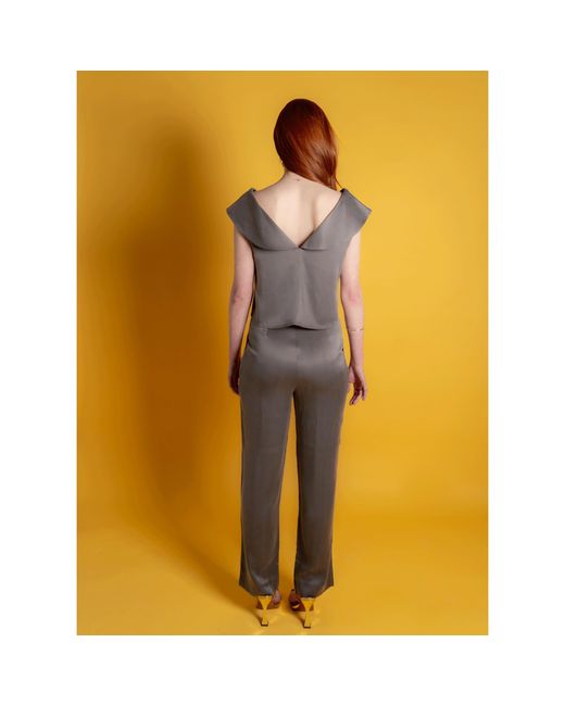 Femponiq Gray Off Shoulder Collared Crop Top