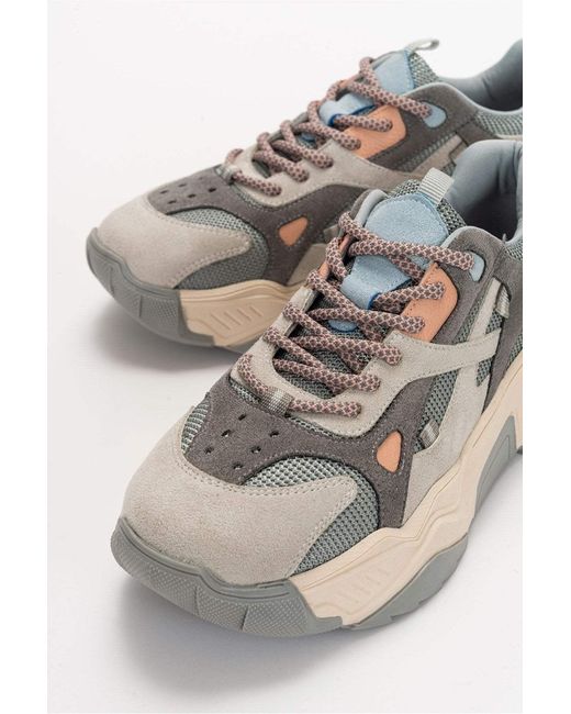 Prologue Shoes Gray Loretta