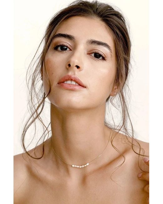 Lisa&Co. Metallic Chain Moving Pearls