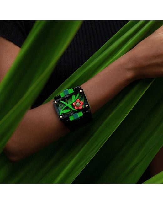 Gissa Bicalho Black Acrylic Bracelet Handmade Jungle