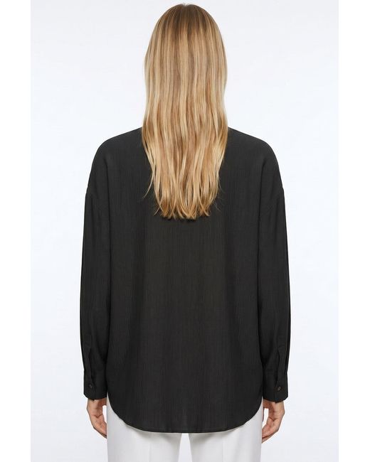 Exquise Black Collared Long Sleeve Embroidered Crinkle Shirt