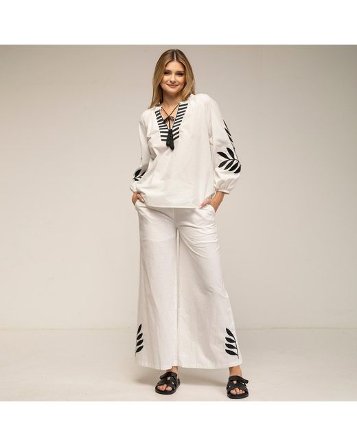 Tantra Spain Sl White Set Of Trousers And Top With Embroidery On Sleeves