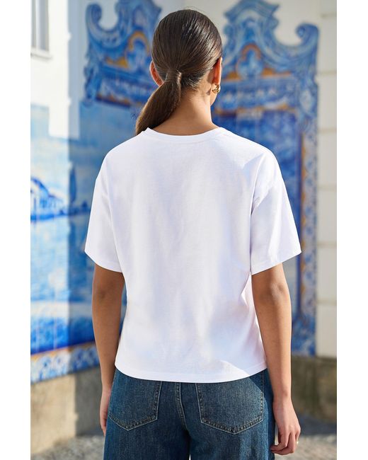Yumi' White Cotton Summer Motif T-Shirt