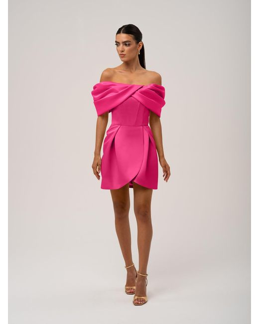 Tia Dorraine Pink Love