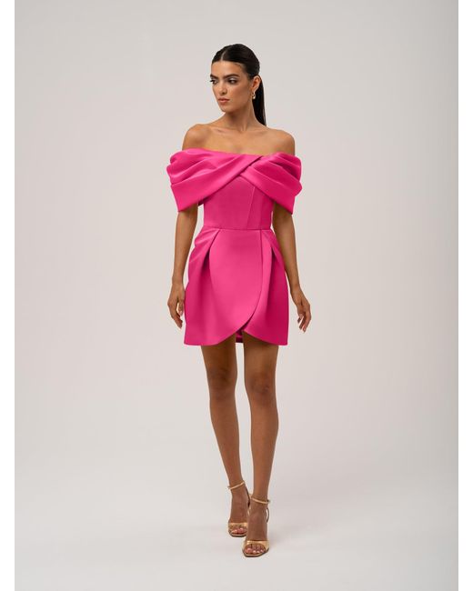 Tia Dorraine Pink Love