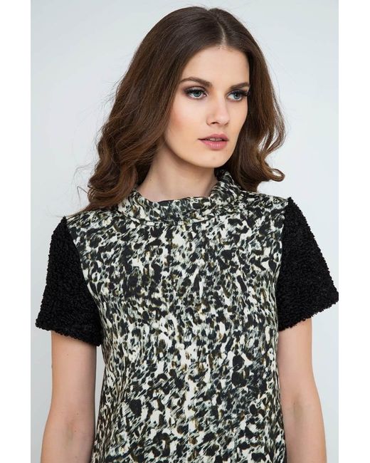 Conquista Black Straight Top With Animal Print Detail
