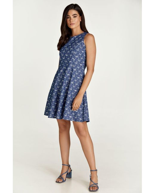 Conquista Blue Floral Cloche Dress