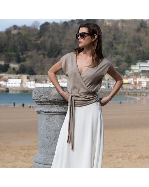 Bel Cashmere Natural Neutrals Mykonos Silk And Cashmere Top Sand