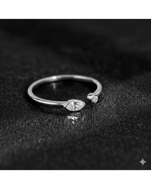 Diamonbliss White Marilyn Monroe Open Ring