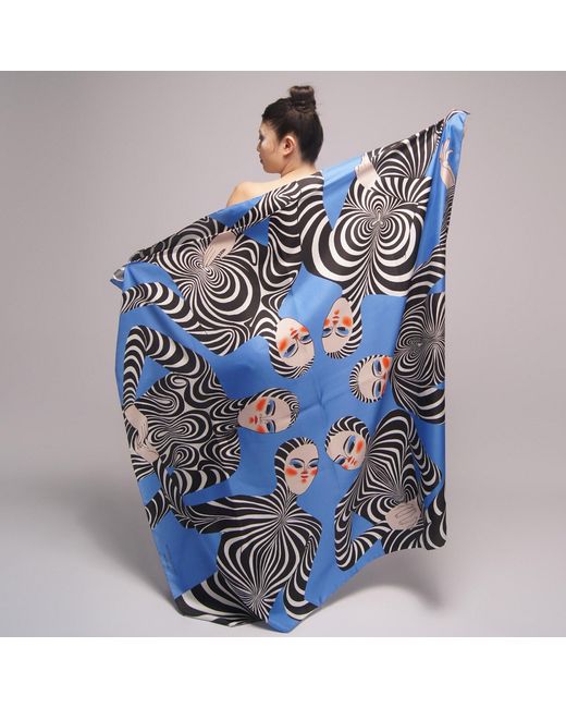 Momme Studio Blue Entrancing Individuals