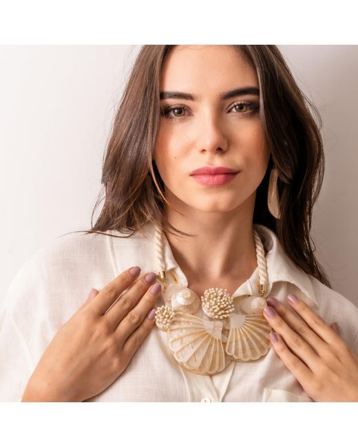Gissa Bicalho Metallic Handmade Necklace Plastron Shells Nacre
