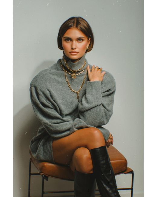 Alexie of Athens Metallic Ella Front Lock Charm Chain