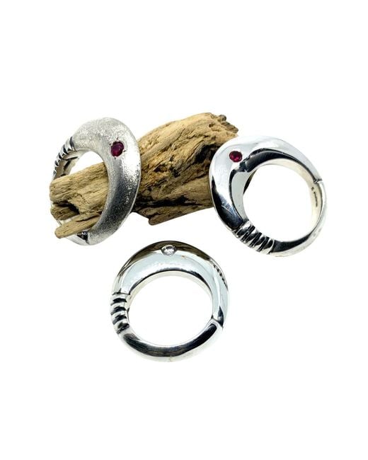 Tg-Jewellery by Tamara Gervasio White Fountain Ring Ruby