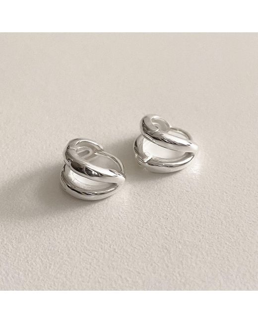 Cote Cache Metallic Mini Double Line Huggie Hoop Earrings