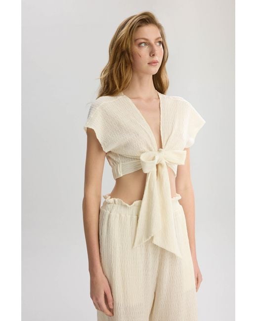 Lilamie White Neutrals Rio Front Tied Crop Dizayn Summer Top