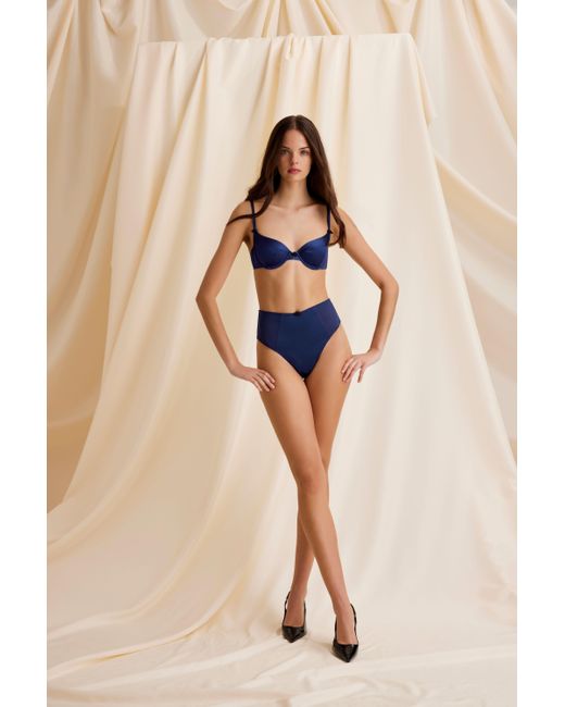 Scarlett Gasque Blue Plunge Tallulah Bra