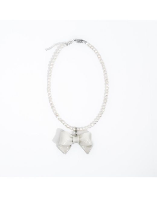 H2 Studio Metallic Bowtie Maniac Large Ceramic Bowtie Round Freshwater Pearl Necklace