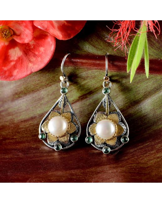 Emma Chapman Jewels Metallic Pearl Emerald Dangle Earrings